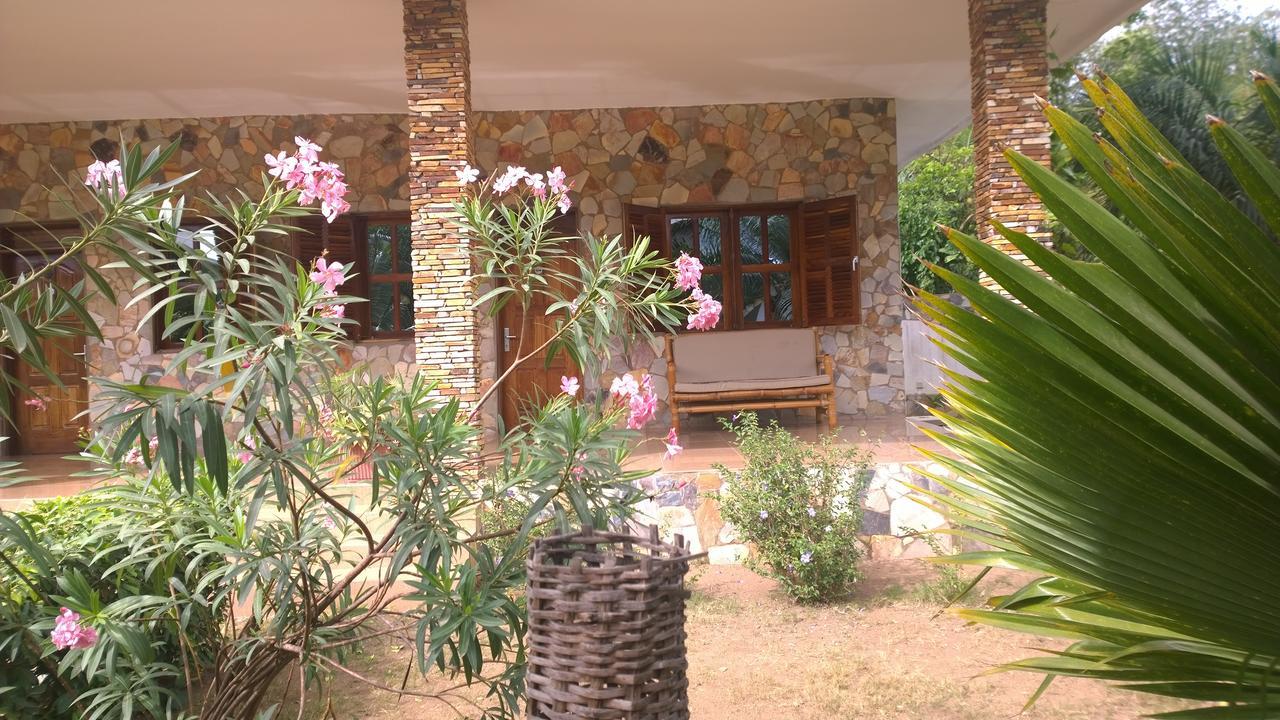 Hotel Parc Residence Missahohé Exteriör bild